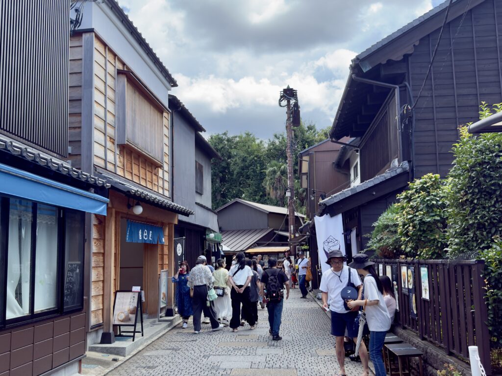菓子屋横丁