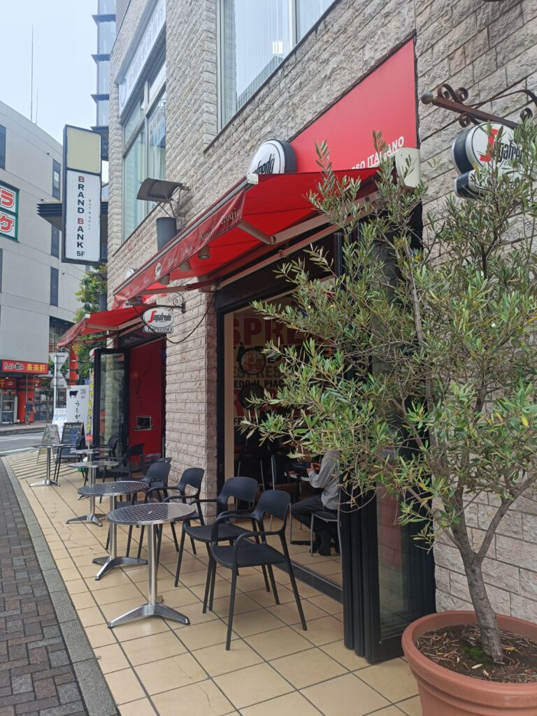 セガフレード・ザネッティ・エスプレッソ 北朝霞店のテラス席